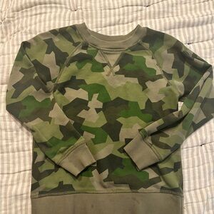 Hanna Andersson Green Camouflage Kids Sweatshirt